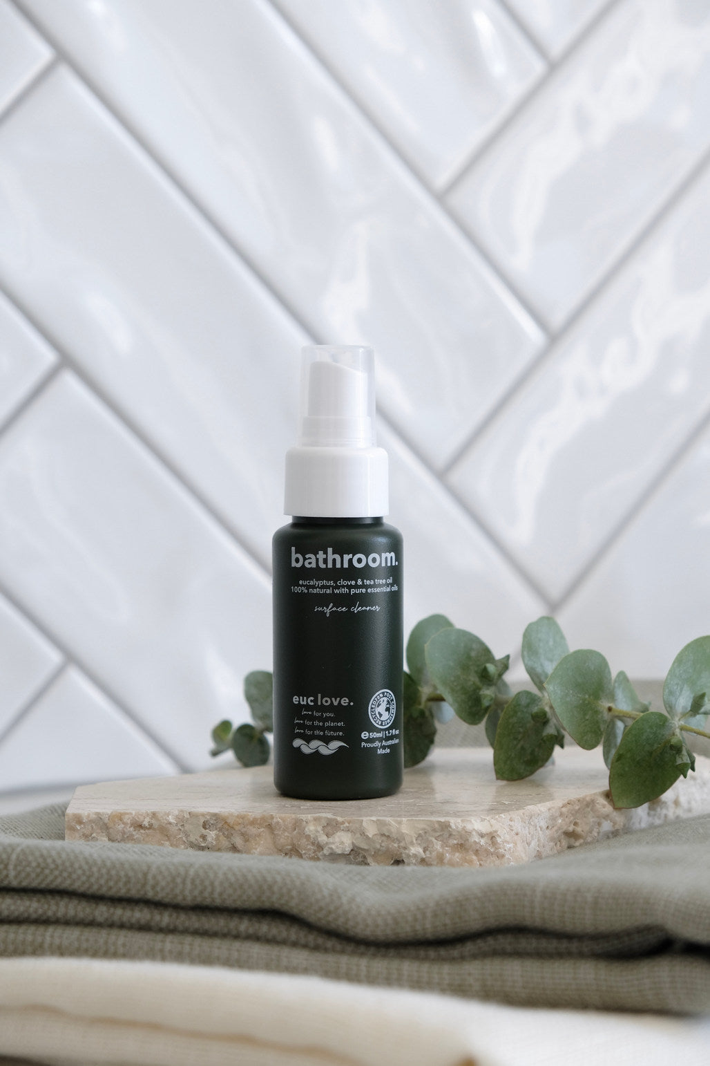 Linen & Bedding Spray 300 ml Offer