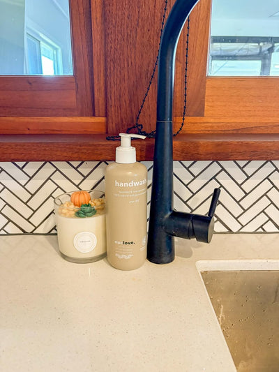 Nourishing Natural Hand Wash (handwash)